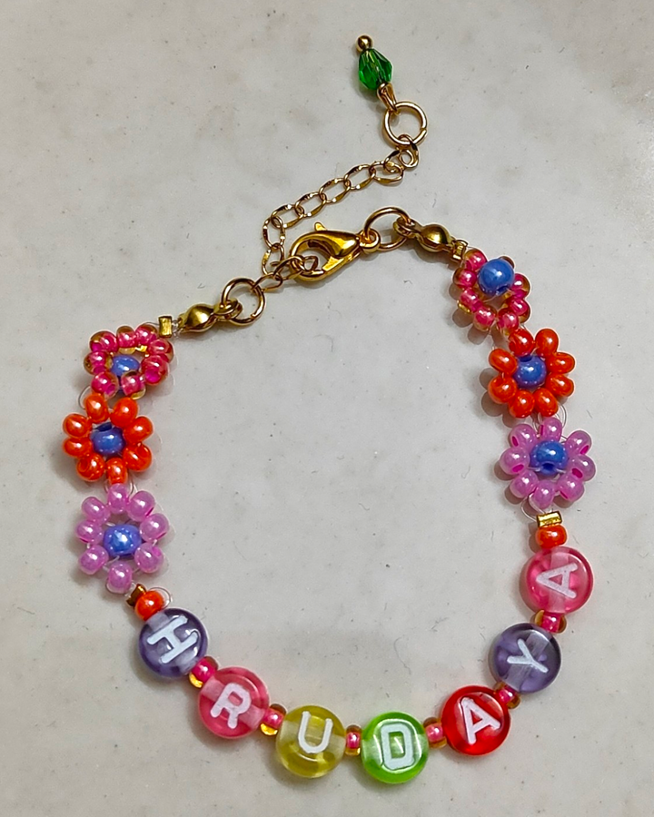 Customised name flower beaded bracelet -kids / adult unisex jewellery - Sparkleeng Jewels
